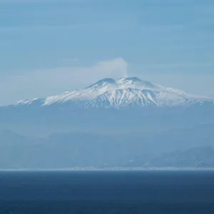https://bnb-il-tuo-letto-sullo-stretto.catania-hotels.net